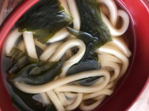 優しい味の柔らかわかめうどん レシピ 作り方 By Rママ ๑ ๑ 楽天レシピ