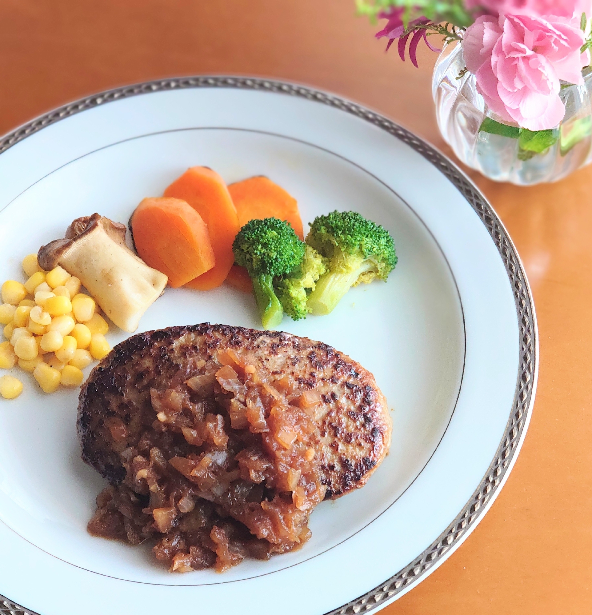 ハンバーグに合うᕷ* シャリアピンソースꕤ୭*