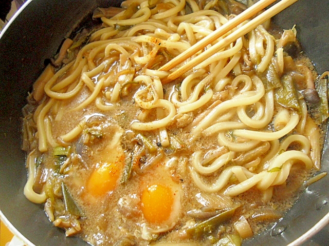 すき焼きの〆、翌日に　卵うどん