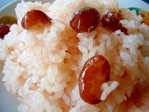 圧力鍋であっという間 甘納豆のお赤飯 レシピ 作り方 By ハルボンズ 楽天レシピ