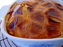 ジューシー♪　りんごと豆乳とアーモンドのクラフティ