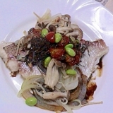 鯛のヘルシーワイン蒸し バルサミコ酢がごめソース