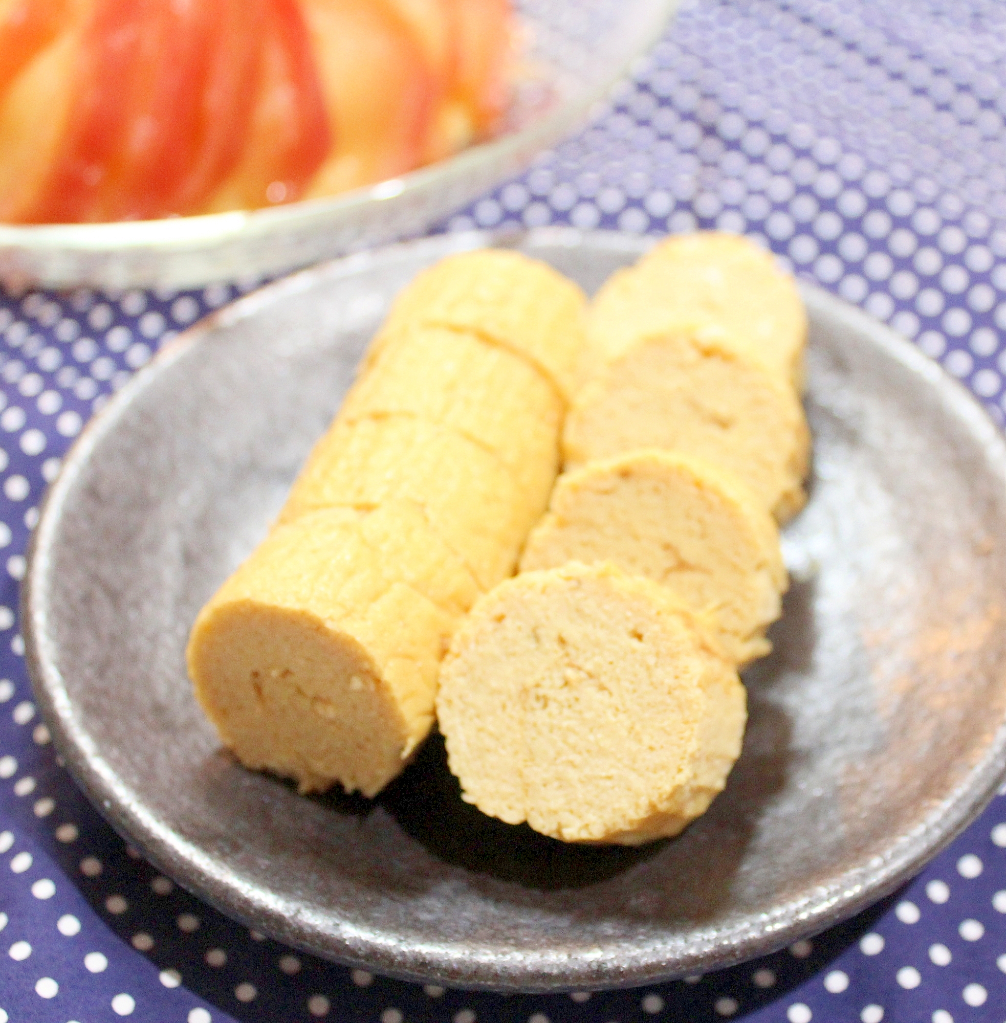 おせち料理　伊達巻き