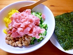 ばくだん丼の由来は おつまみ 豆腐など丼以外の食べ物もご紹介 ばくだん丼の由来は おつまみ 豆腐など丼以外の食べ物もご紹介
