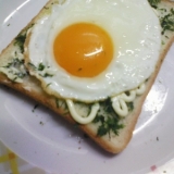 目玉焼きのせ★青のりトースト