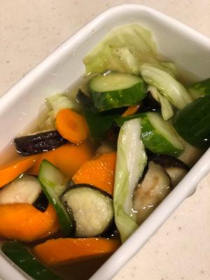 野菜をしっかり 簡単15分で夫も喜ぶ浅漬け レシピ 作り方 By 緑キャベツ 楽天レシピ