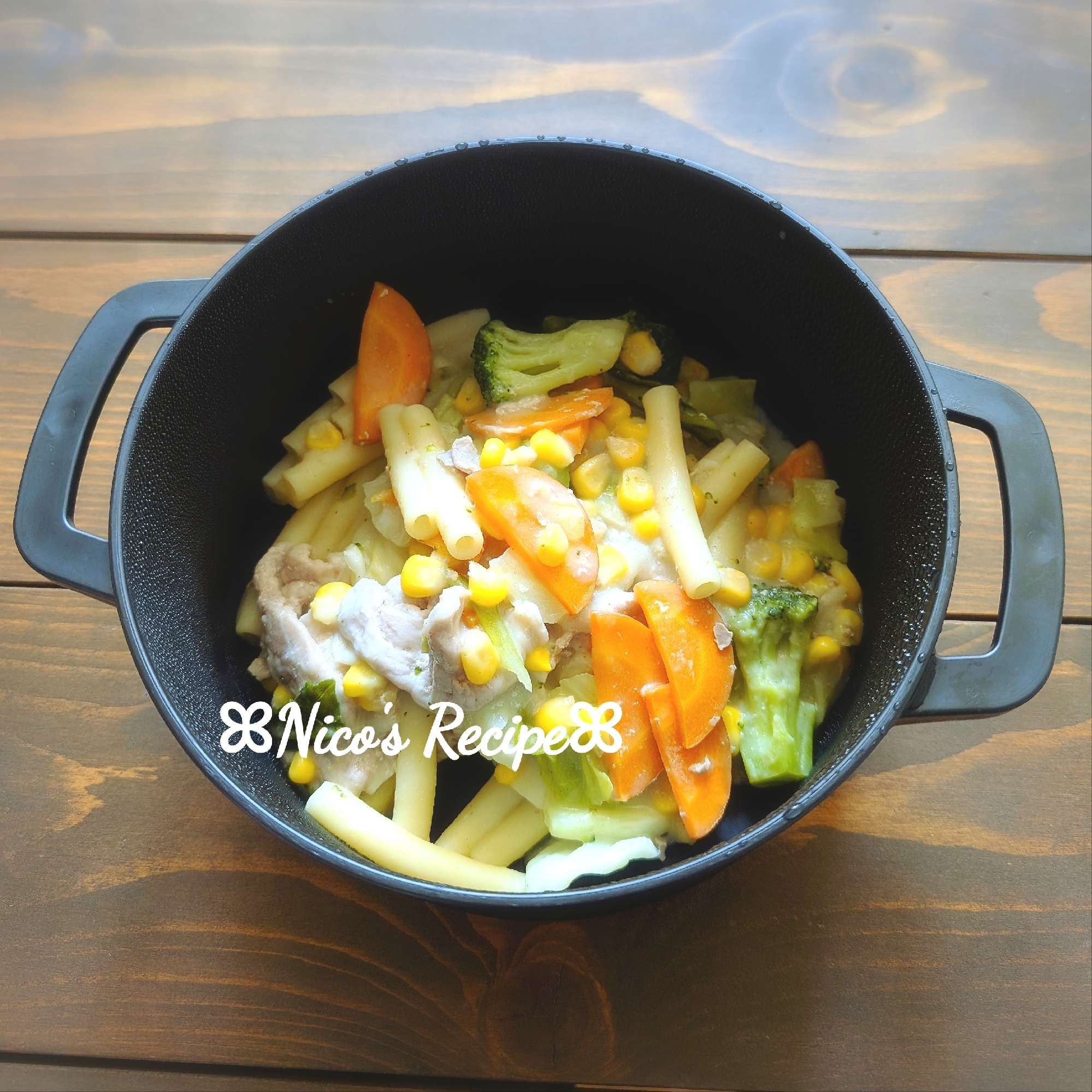 エビとブロッコリーのガーリック炒め。