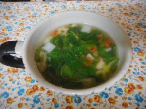 鶏皮とセロリの葉のスープ レシピ 作り方 By Mococo05 楽天レシピ