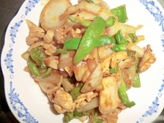 鶏肉とピーマンのカレーペースト炒め