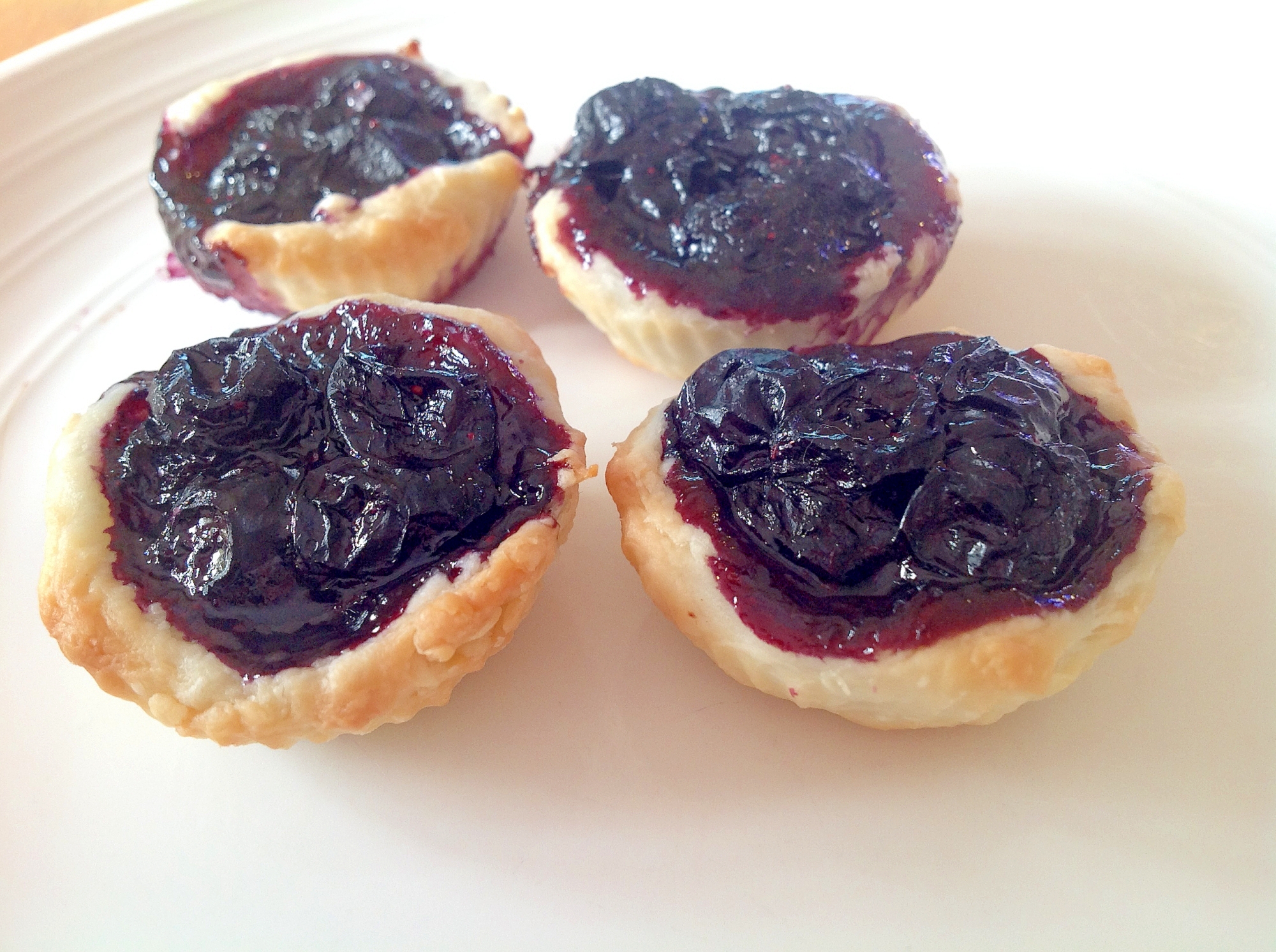 お鍋でコトコト❤️冷凍ブルーベリーでジャム