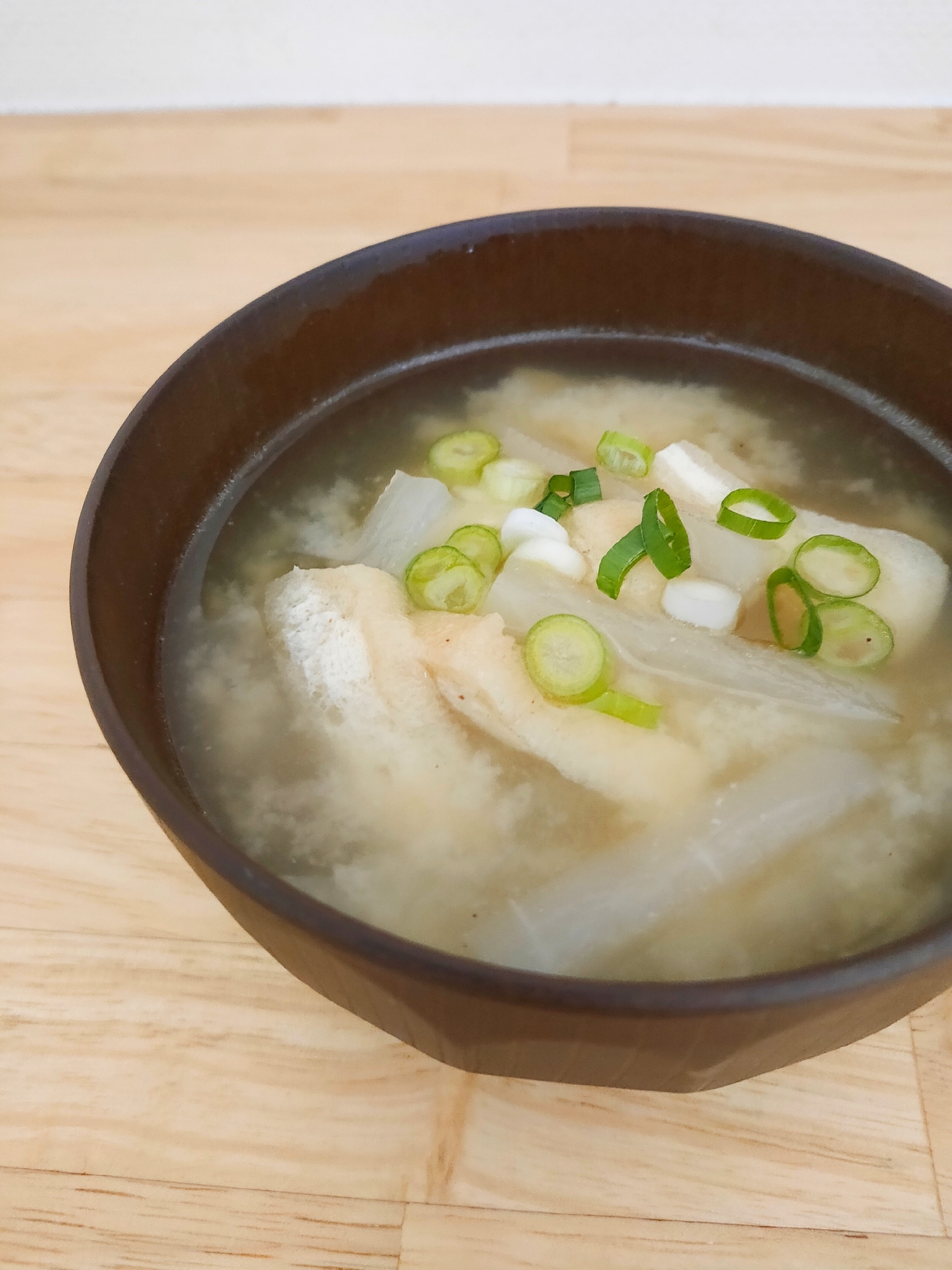 大根と油揚げの味噌汁