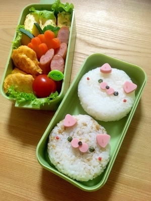 簡単キャラ弁 ギョニソdeワンコのデコおにぎり レシピ 作り方 By Cherry05 楽天レシピ