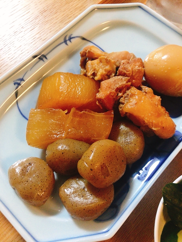 電気圧力鍋で！鶏と玉こんにゃくの煮物