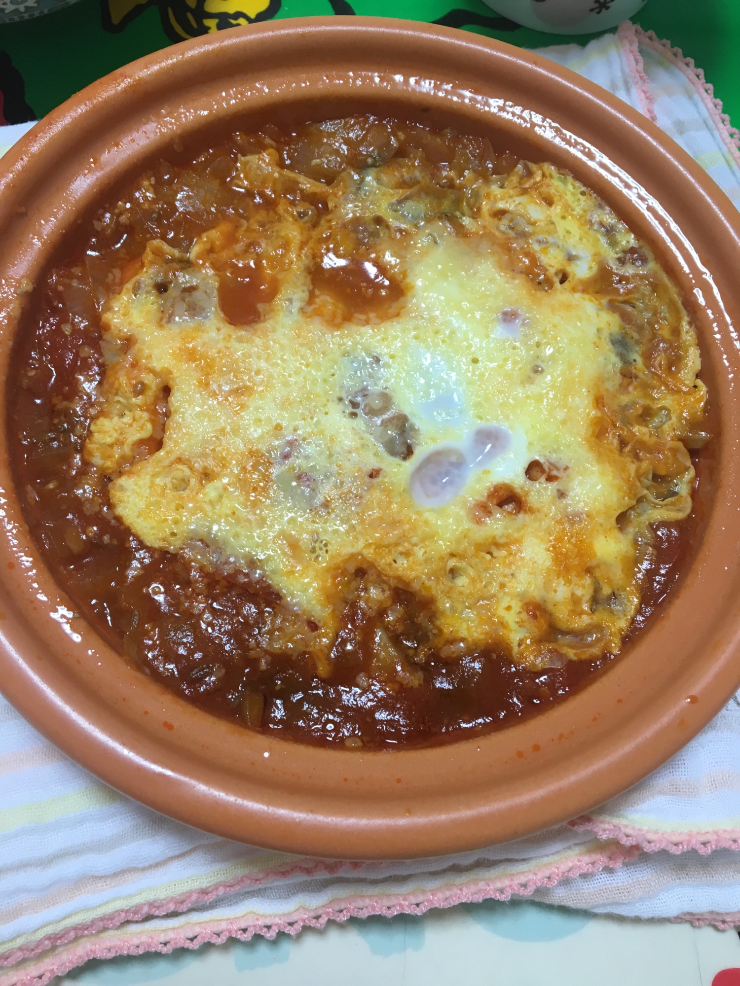 タジン鍋で作るオムレツ
