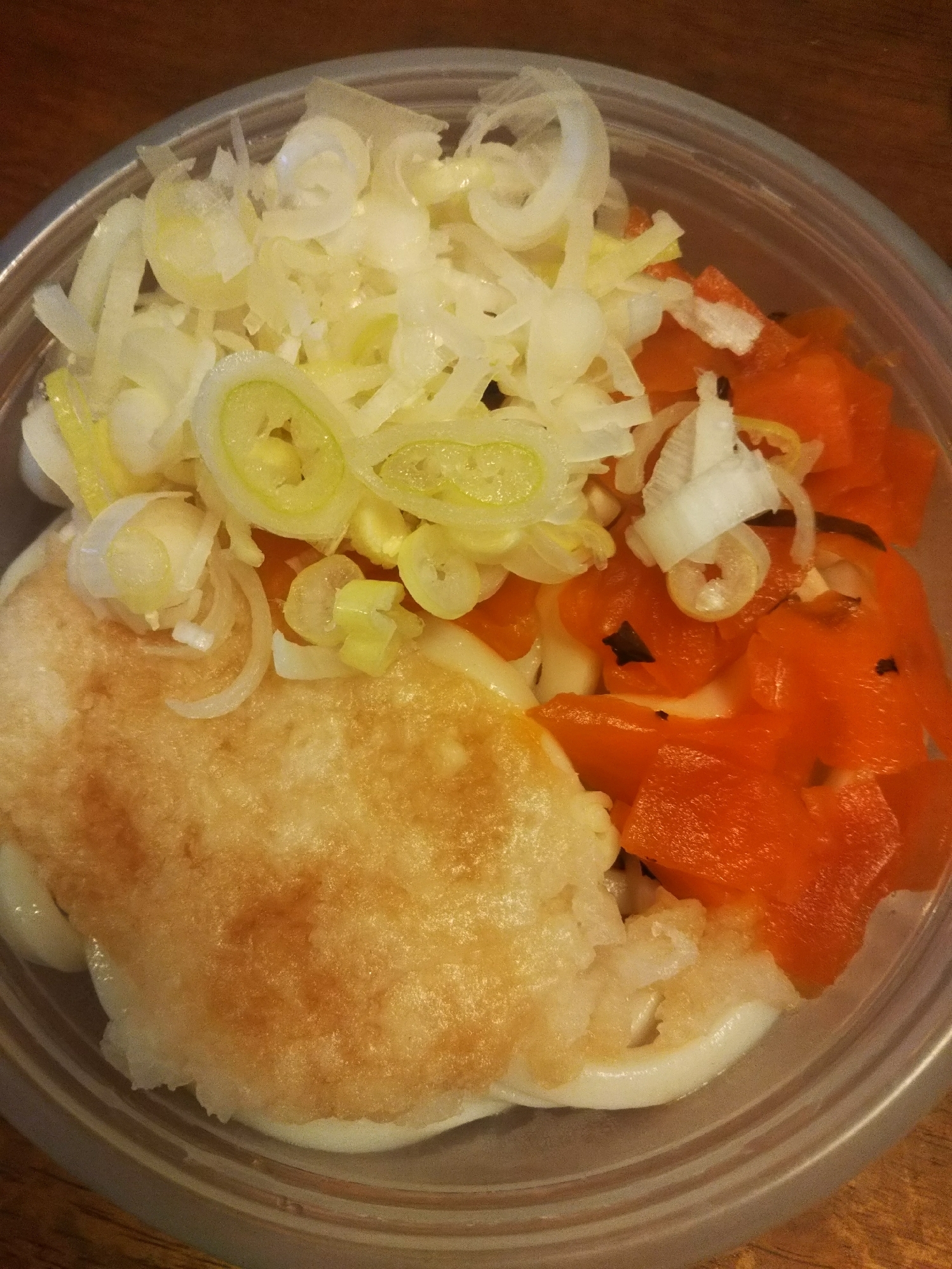 白ネギと福神漬けのおろしポン酢うどん