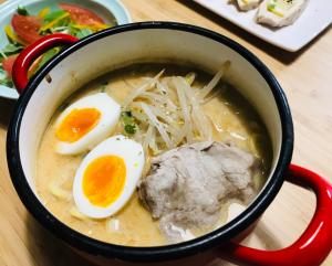 簡単なのに本格派 ナッツ 魚介出汁の家系ラーメン レシピ 作り方 By ちょこくろ 楽天レシピ