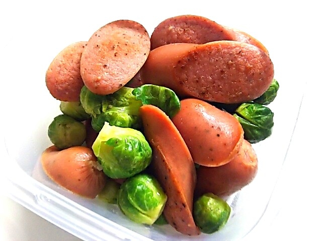 芽キャベツ☆ウィンナー炒め