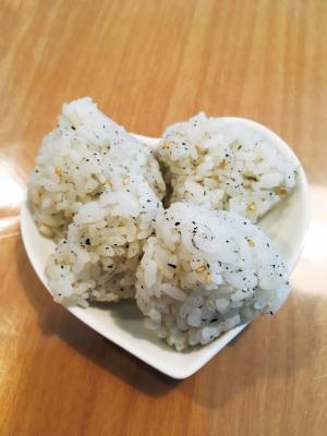 幼児食 ごまおにぎり レシピ 作り方 By Uucha 楽天レシピ 幼児食 ごまおにぎり レシピ 作り方 By Uucha 楽天レシピ