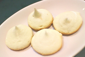 余った卵白 フライパンだけでマシュマロ風焼き菓子 レシピ 作り方 By Seika A 楽天レシピ