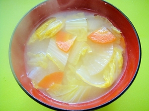 白菜大根にんじんの味噌汁 レシピ 作り方 By Mint74 楽天レシピ