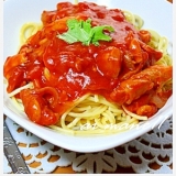 チキンとトマトソースのパスタ
