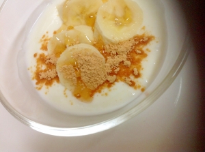 バナナときな粉とメープルシロップのヨーグルト レシピ 作り方 By Tonokohimeko 楽天レシピ