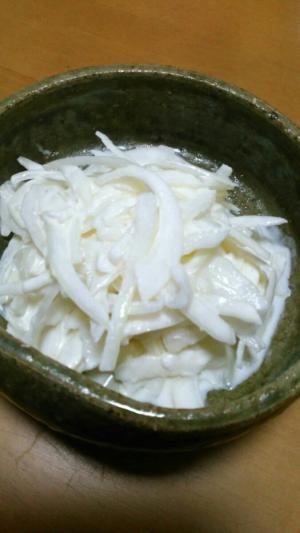 オニオンスライス マヨサラダ レシピ 作り方 By もちっこチーズ