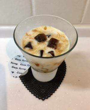 コーヒー氷で コーヒー牛乳 レシピ 作り方 By Bebe2936 楽天レシピ