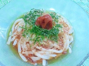 梅しそ冷やしうどん レシピ 作り方 By 不二子ちゃん２号 楽天レシピ