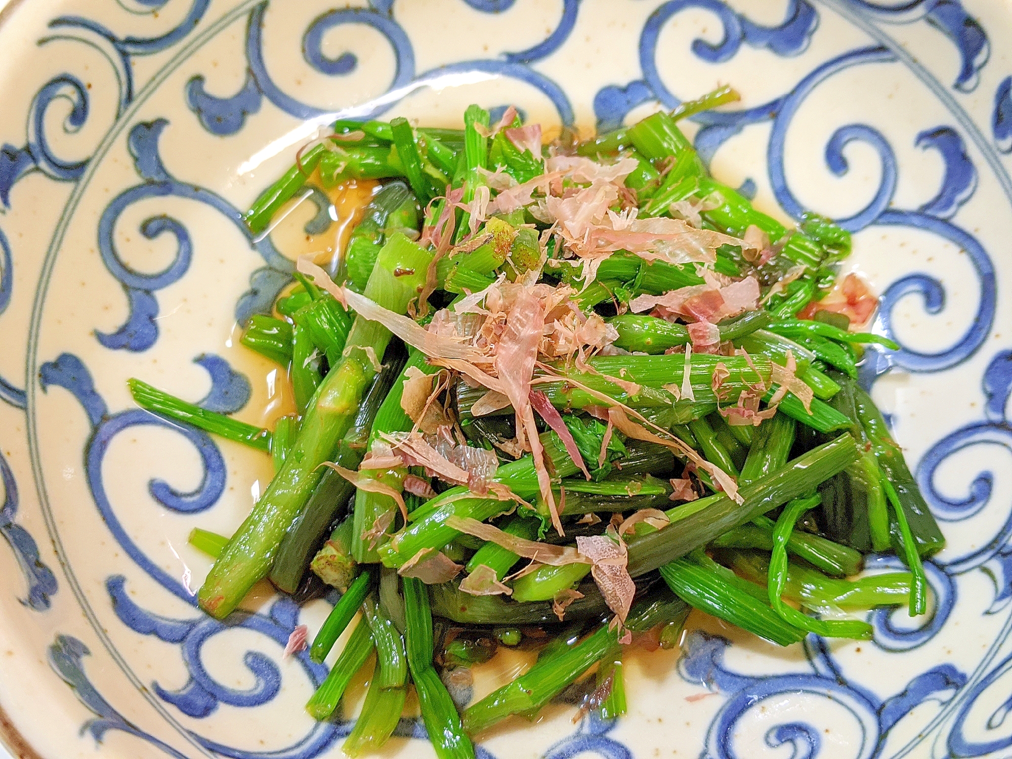 麺つゆで　せりのお浸し