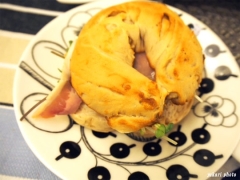 簡単☆美味しい！生ハムと野菜のベーグルサンド♪