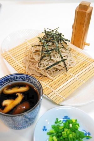 この蕎麦つゆは絶品 ざる蕎麦 手づくり蕎麦つゆ レシピ 作り方 By Oppeke22 楽天レシピ