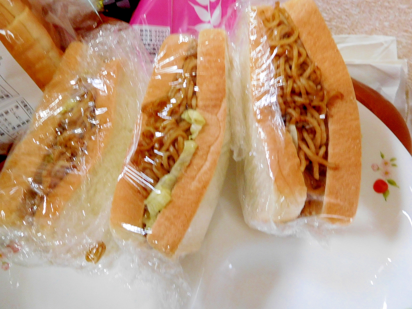 焼きそばパン
