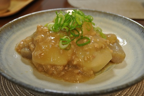 14. サトイモの肉味噌あんかけ柚子胡椒風味 