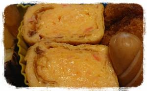 お弁当に ちょっとピンクのさくらでんぷ入り卵焼き レシピ 作り方 By ぼーずの母ちゃん 楽天レシピ