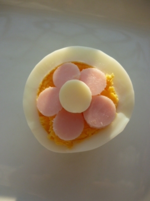 キャラ弁に 可愛いお花のゆで卵 レシピ 作り方 By Happy Kitchen