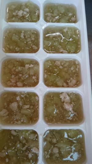 離乳食後期 なすのそぼろあんかけ レシピ 作り方 By 育ち盛り3人ママ 楽天レシピ 離乳食後期 なすのそぼろあんかけ レシピ 作り方 By 育ち盛り3人ママ 楽天レシピ