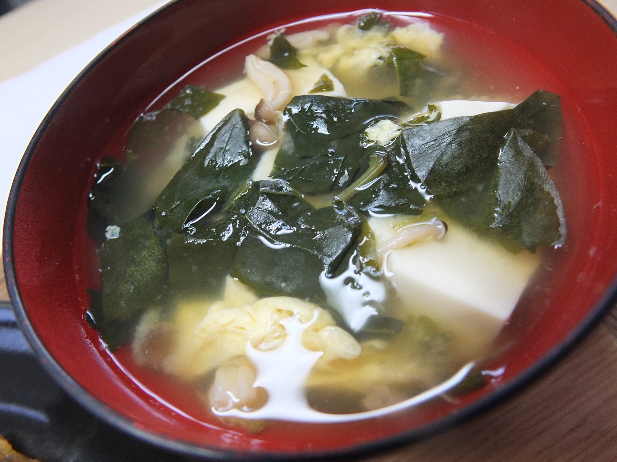 ふわふわ卵とほうれん草のお味噌汁