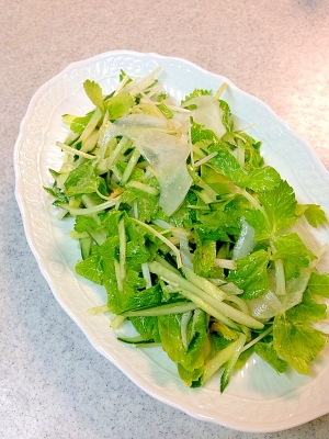 ホワイトセロリのグリーンサラダ レシピ 作り方 By 愛犬777 楽天レシピ