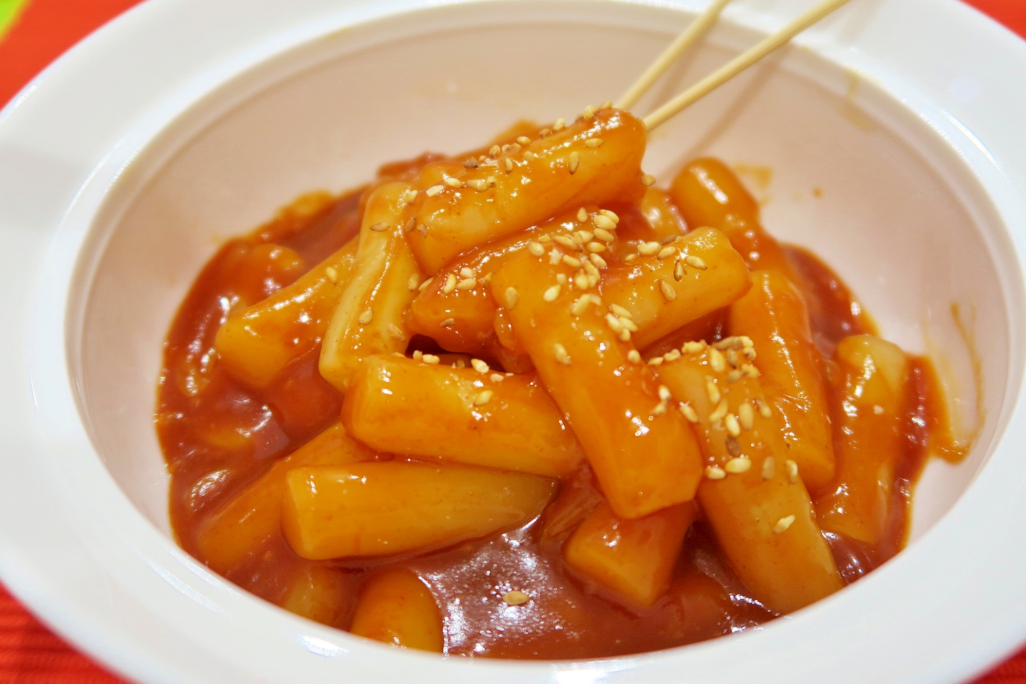 〔韓国料理〕トッポギ～ 韓国餅の甘辛和え～