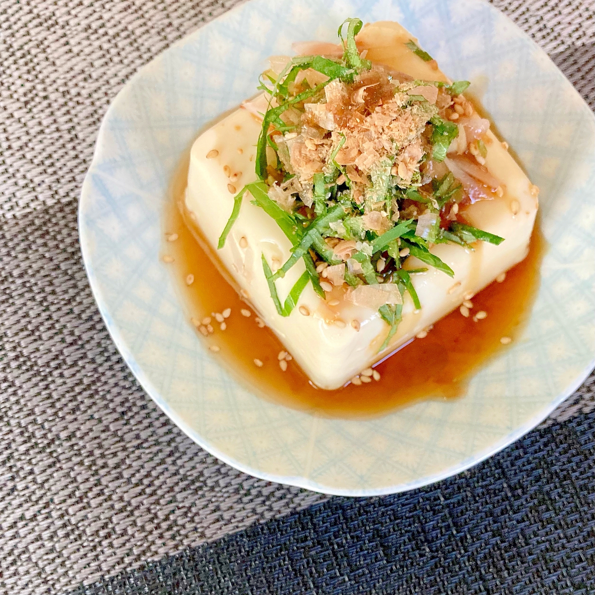 塩ごま油みょうがのせ冷奴✿