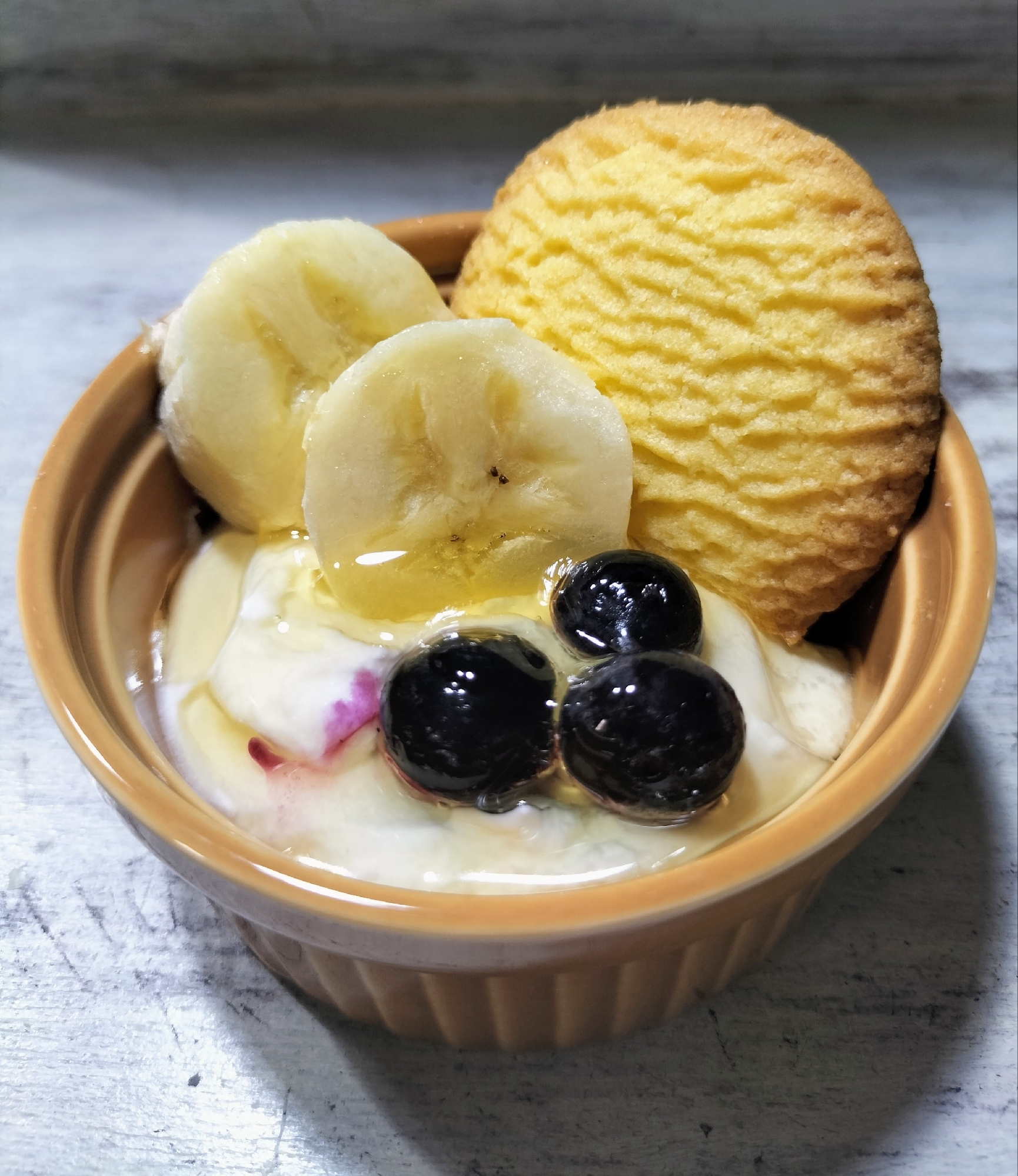 あんぽ柿&ブルーベリーの柔らか豆乳グルト