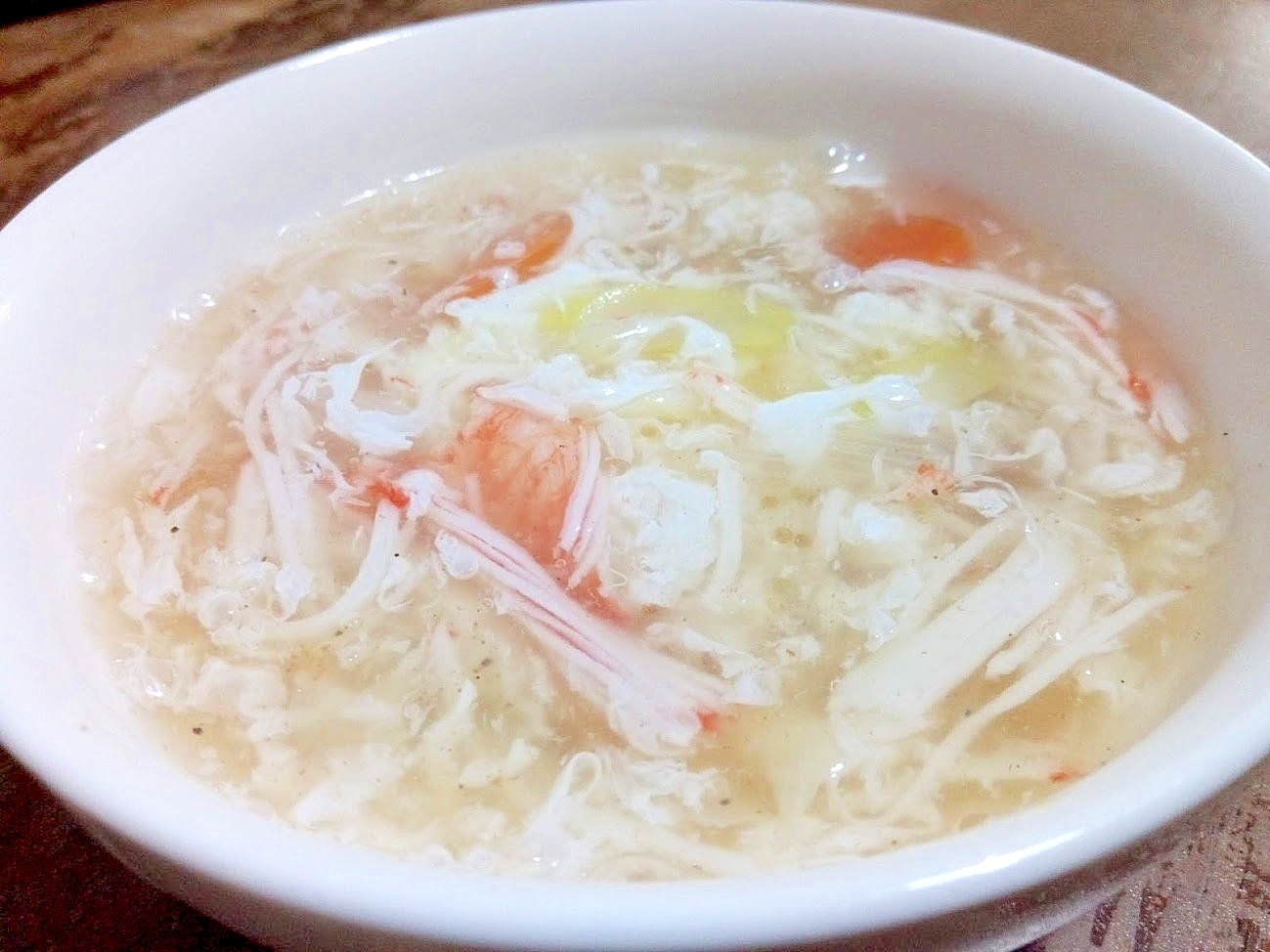 カニカマと卵白の中華スープ