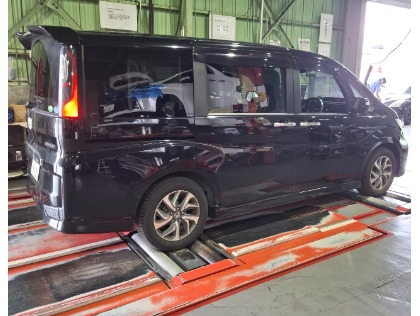 最新版】ステップワゴン(ホンダ)の車検費用の相場・実績-楽天Car車検