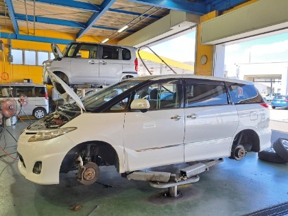 最新版】エスティマ(トヨタ)の車検費用の相場・実績(2ページ目)-楽天 