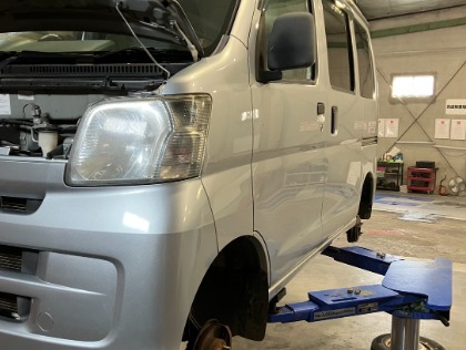 H28年式！ハイゼットカーゴ！車検は12月まであり◯ ハイゼットカーゴ(ダイハツ)車検費用｜車検の相場を知るなら【楽天Car】