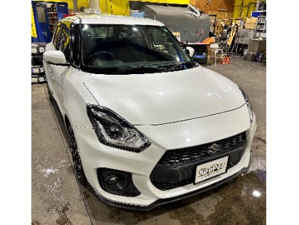 スイフト(スズキ)のクリスタルキーパー