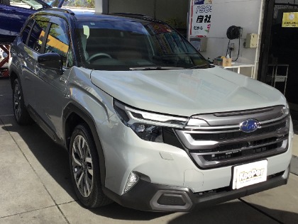 フォレスター(スバル)の【10月施工限定特典付】Wダイヤモンドキーパー→20%OFF!!さらに樹脂フェンダーキーパー無料！！(※代車無料貸し出し）