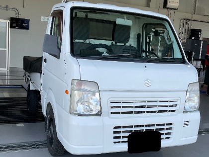 スズキキャリー　走行４万キロで車検たっぷり！　 スズキ キャリイトラック KC農繁仕様 車検整備 保証付き 4WDの