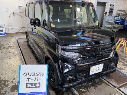 N BOX(ホンダ)のクリスタルキーパー